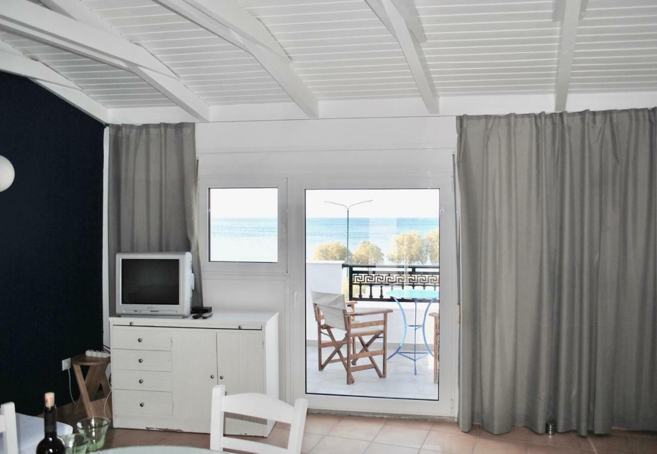 Livas Apartament *